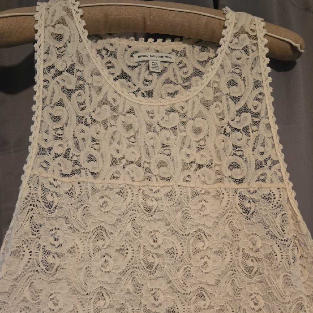 American Eagle Outfitters Cream Lace Tank Top